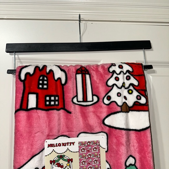 Hello Kitty Gingerbread House Trees Pink Christmas Throw Blanket - Picture 5 of 5